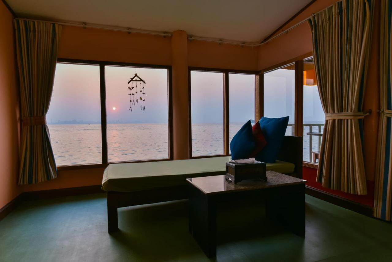 Lareena Resort Koh Larn Pattaya Bagian luar foto