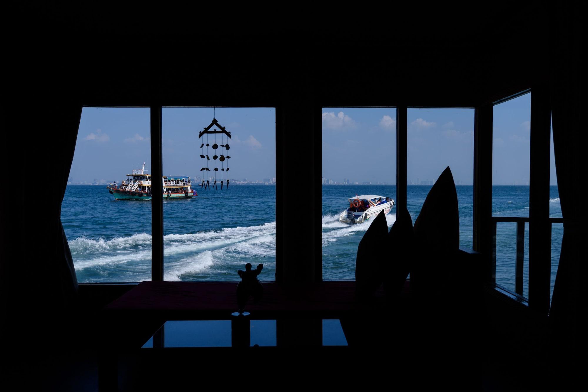 Lareena Resort Koh Larn Pattaya Bagian luar foto