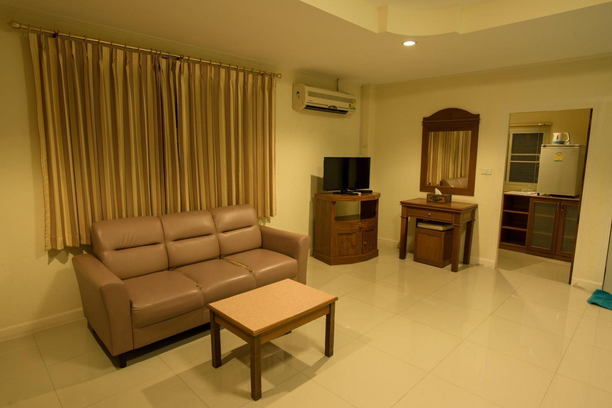 Lareena Resort Koh Larn Pattaya Bagian luar foto