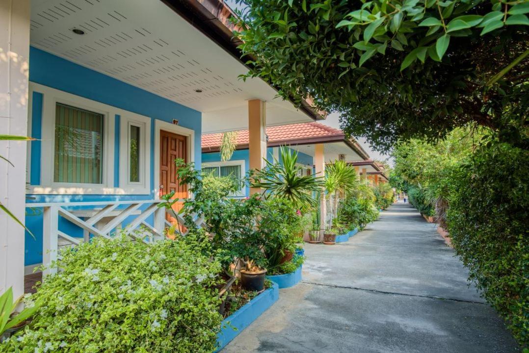 Lareena Resort Koh Larn Pattaya Bagian luar foto