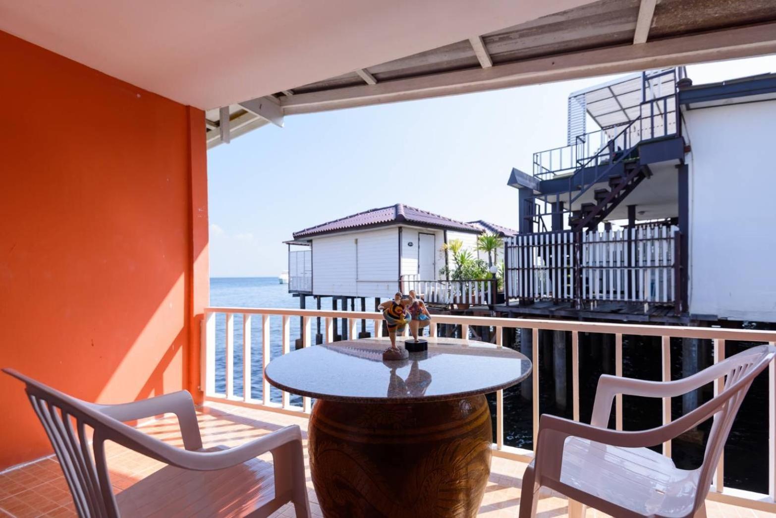 Lareena Resort Koh Larn Pattaya Bagian luar foto